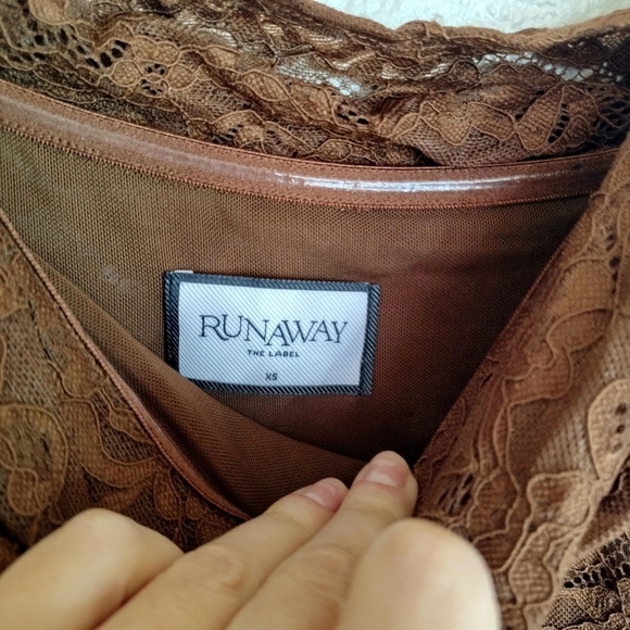 Runaway Amorea Laced Midi Dress Espresso Sz Xs - Picture 6 of 12